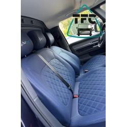 Volkswagen Caravelle Seats 2+1